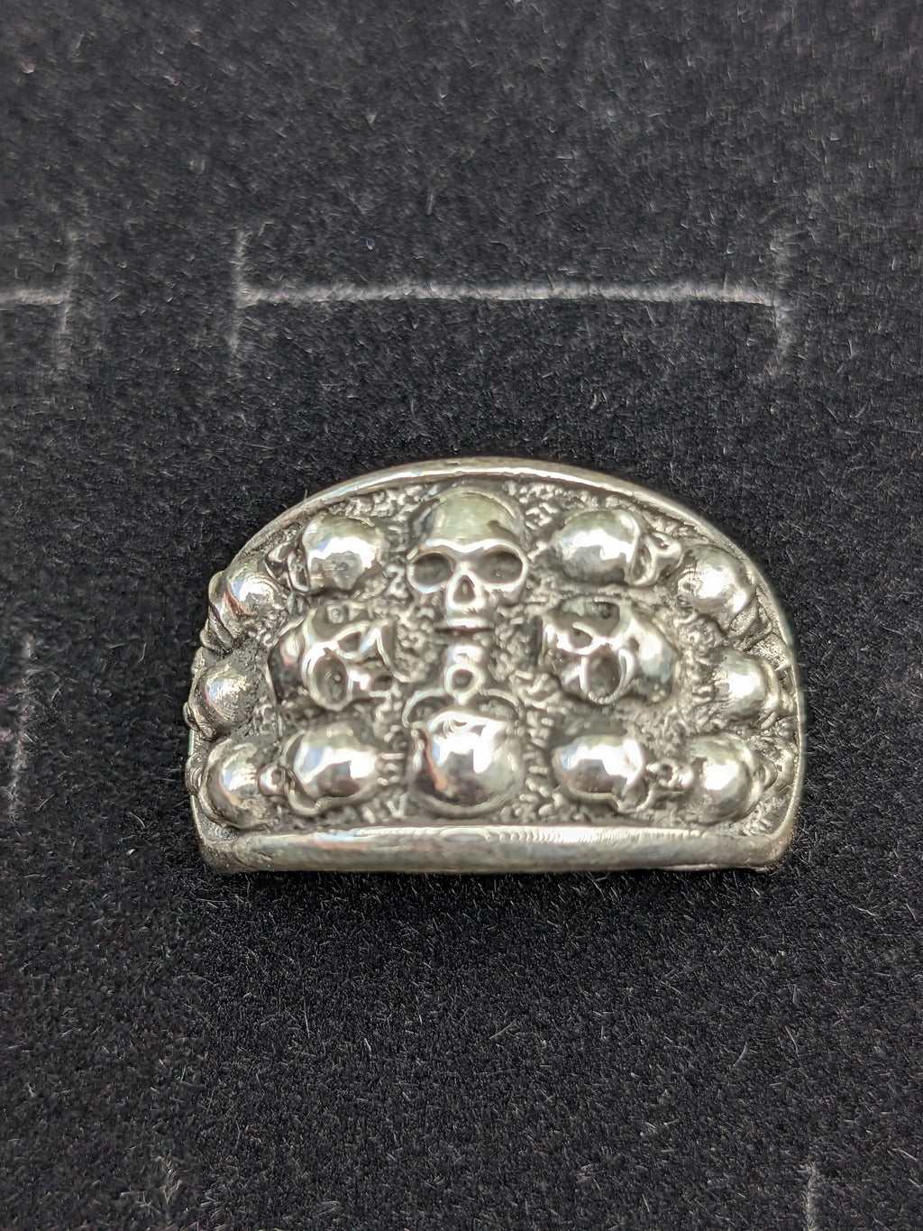 Multi-Skull Ring